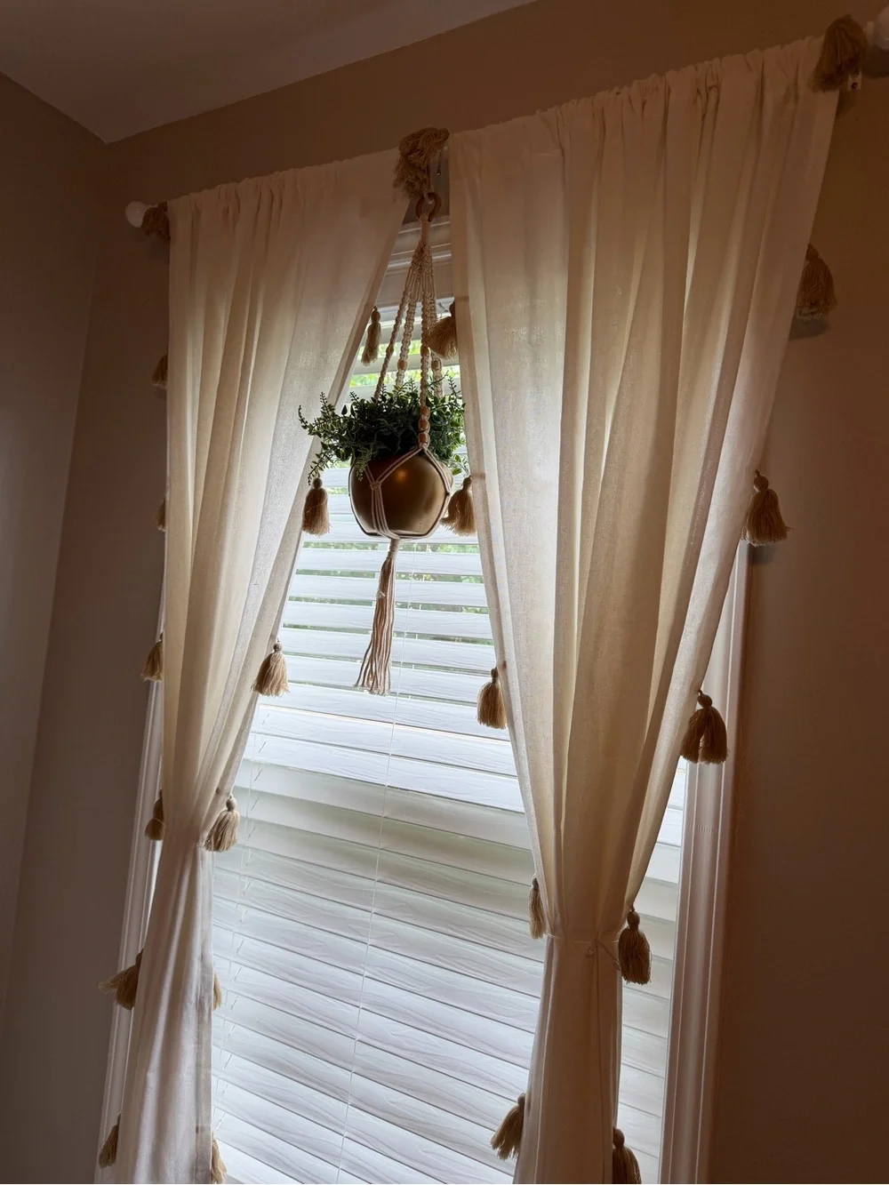 Lush Decor White Faux Linen Tassel Rod Pocket Curtain Panel